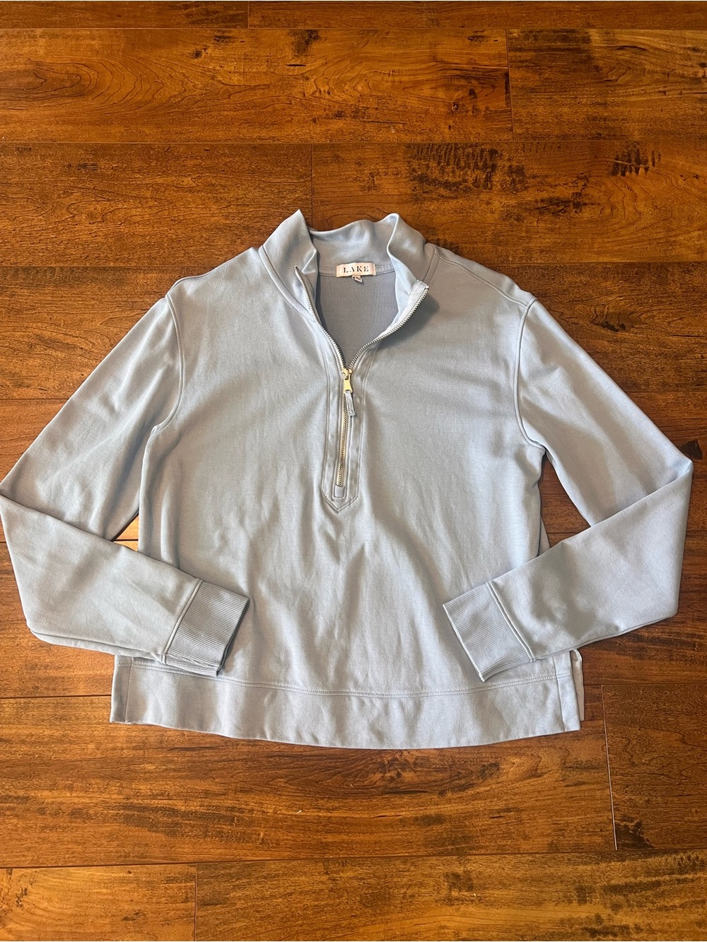 LAKE Light Blue Quarter-Zip Pullover Size Medium EUC